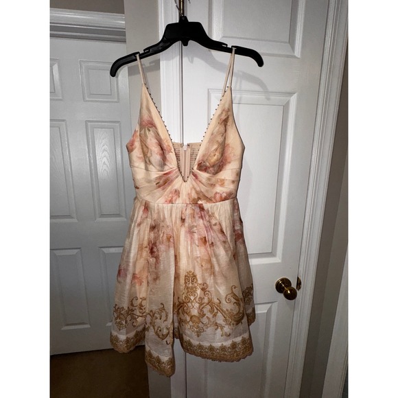 ZIMMERMANN
Hypnotic floral linen and silk minidress Size 4 - Picture 7 of 10